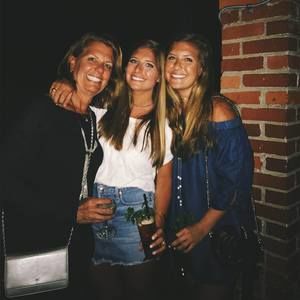 Meet your Posher, Becky